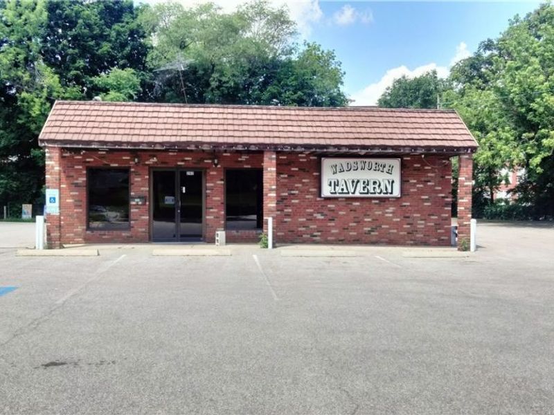 292 Main Street, Wadsworth, OH 44281 Photo 2