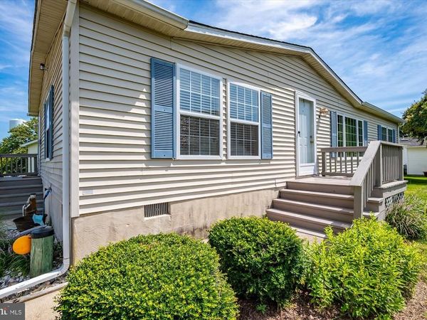 14 E WIND DRIVE, BERLIN, MD 21811