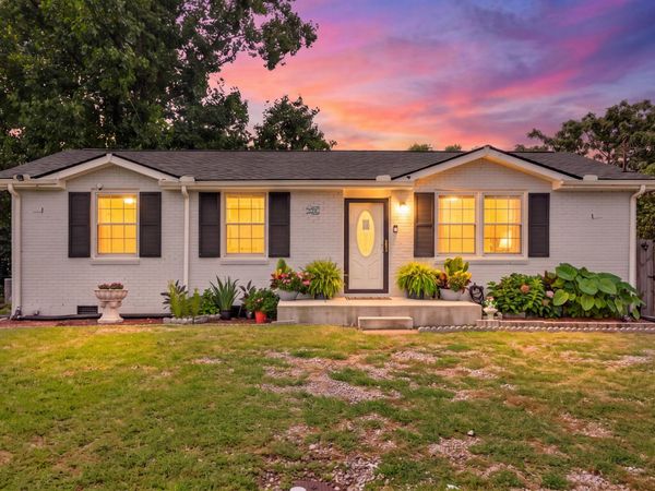 528 Singer Dr, Madison, TN 37115