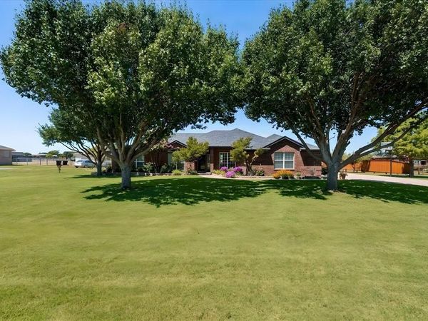 11005 Flores Trail, Crowley, TX 76036