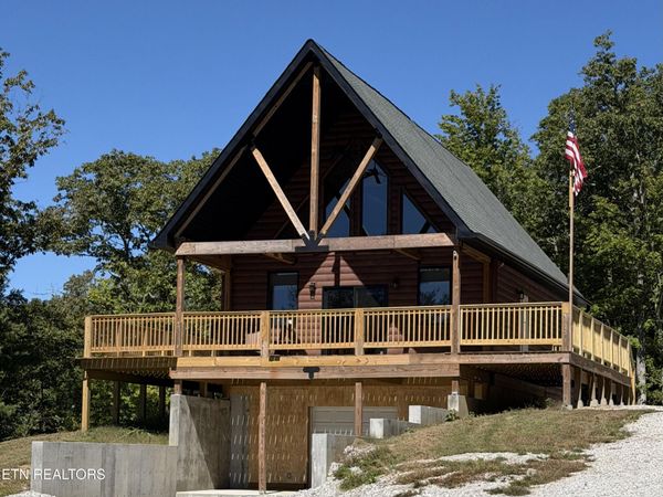 386 Higby Pvt Rd, Robbins, TN 37852
