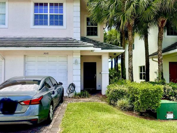 3016 NW 30TH Avenue, Oakland Park, FL 33311