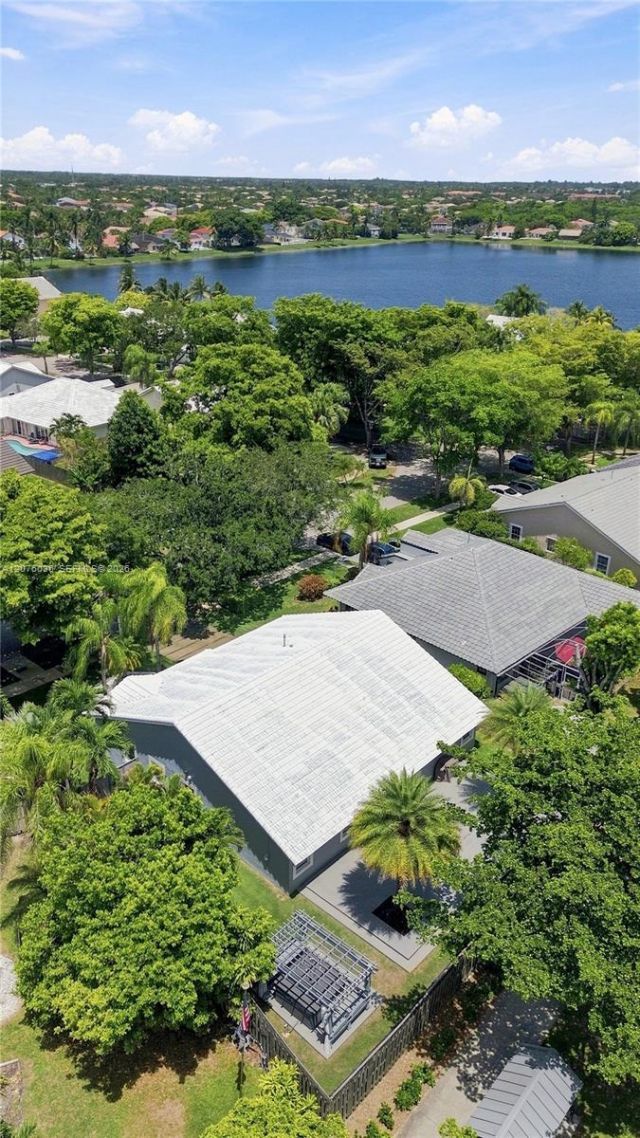 9430 SW 215th Ln , Cutler Bay, FL 33189 Photo