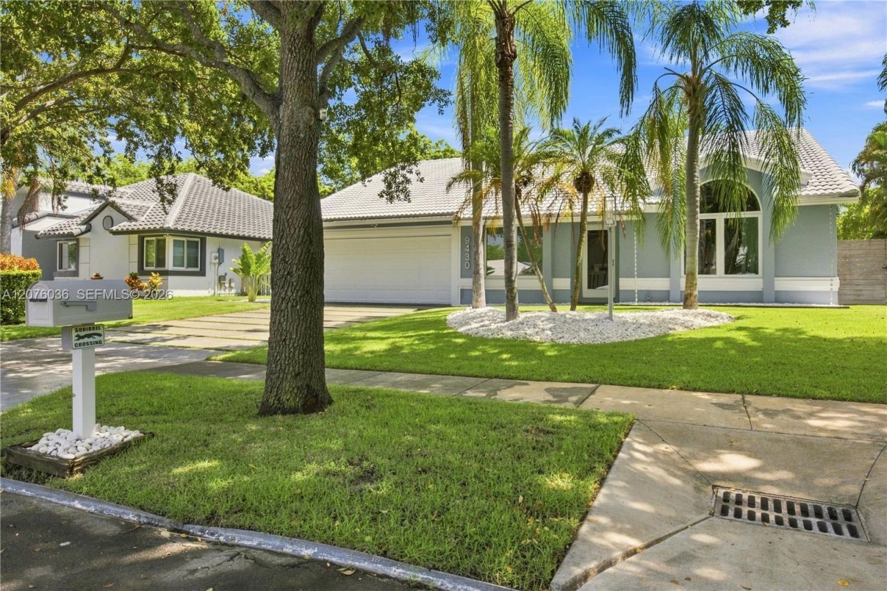 9430 SW 215th Ln , Cutler Bay, FL 33189 Photo