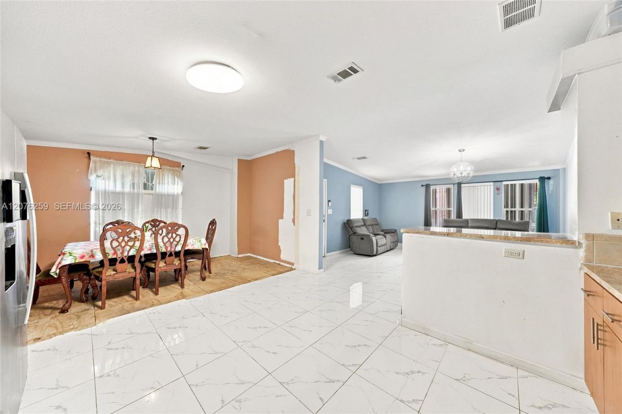 6241 NW 1st Pl, Miami, FL 33150 Photo