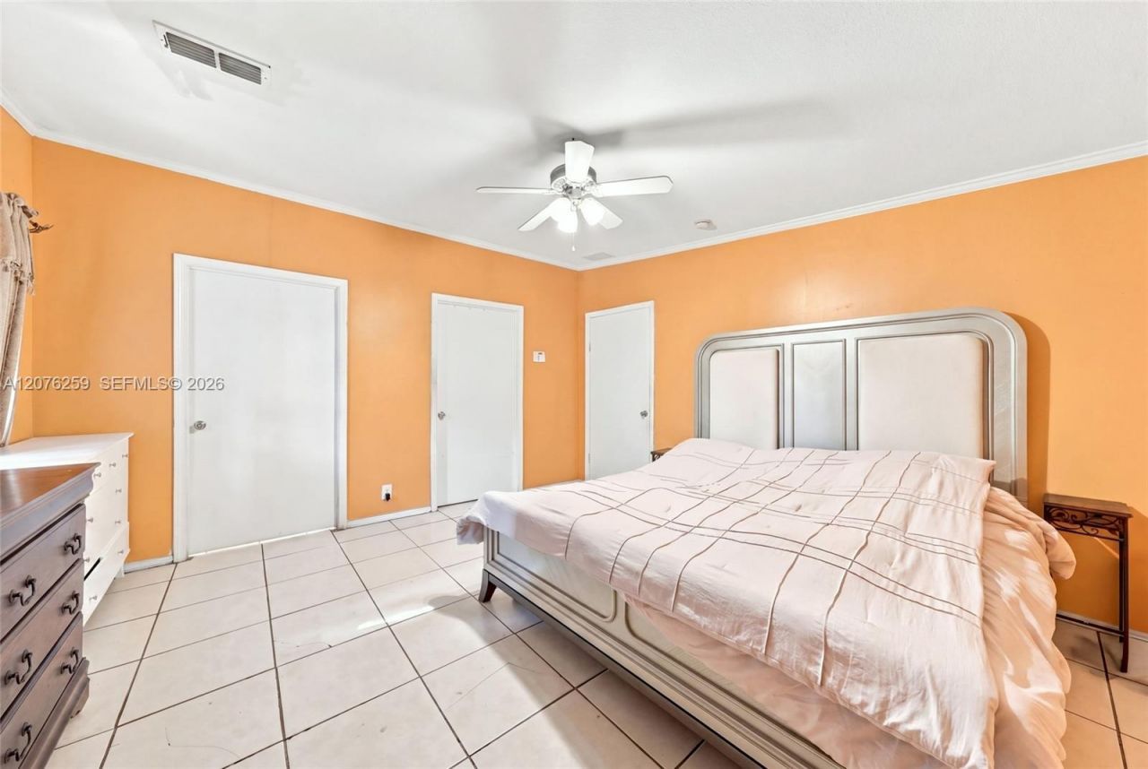 6241 NW 1st Pl, Miami, FL 33150 Photo