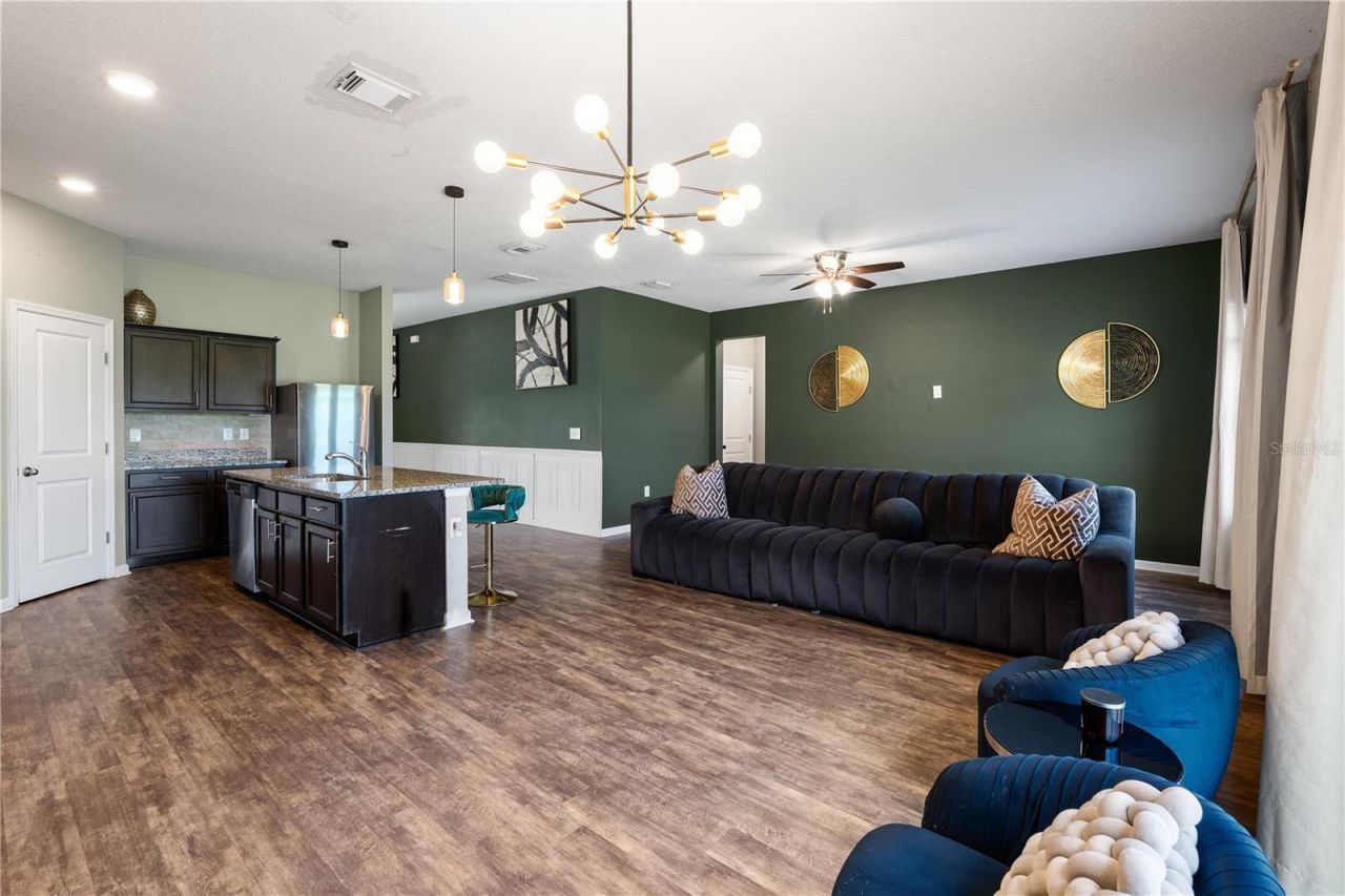 15623 Merlin Avenue , Mascotte, FL 34753 Photo