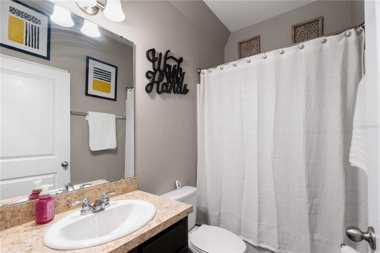 15623 Merlin Avenue , Mascotte, FL 34753 Photo