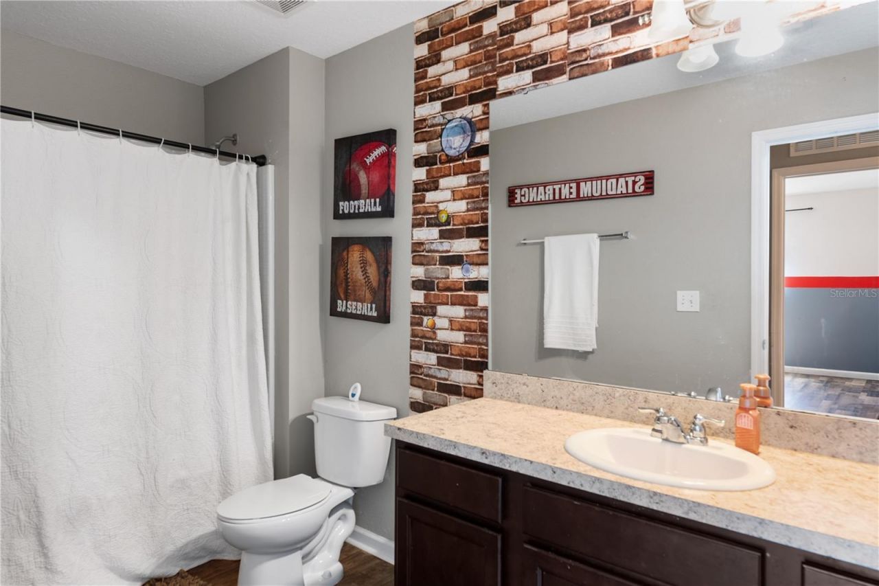 15623 Merlin Avenue , Mascotte, FL 34753 Photo