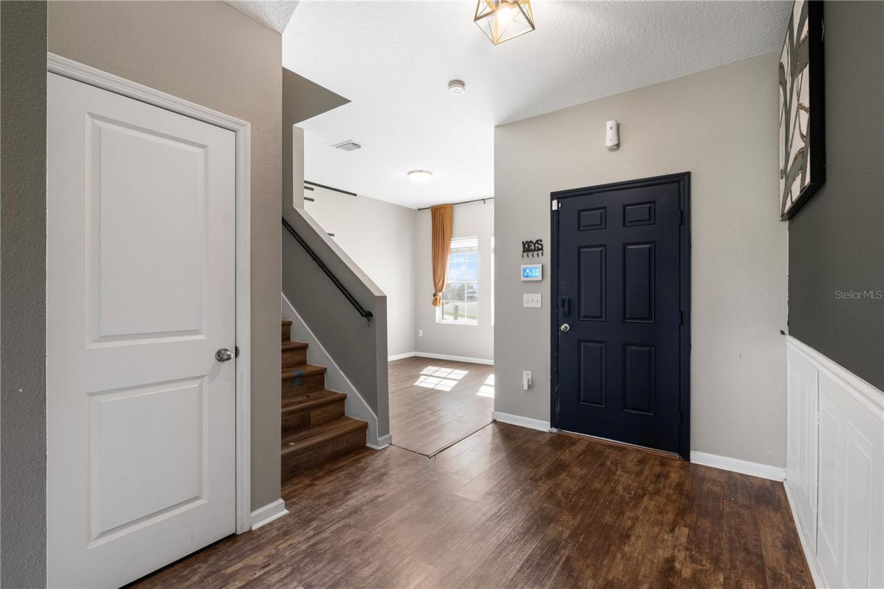15623 Merlin Avenue , Mascotte, FL 34753 Photo