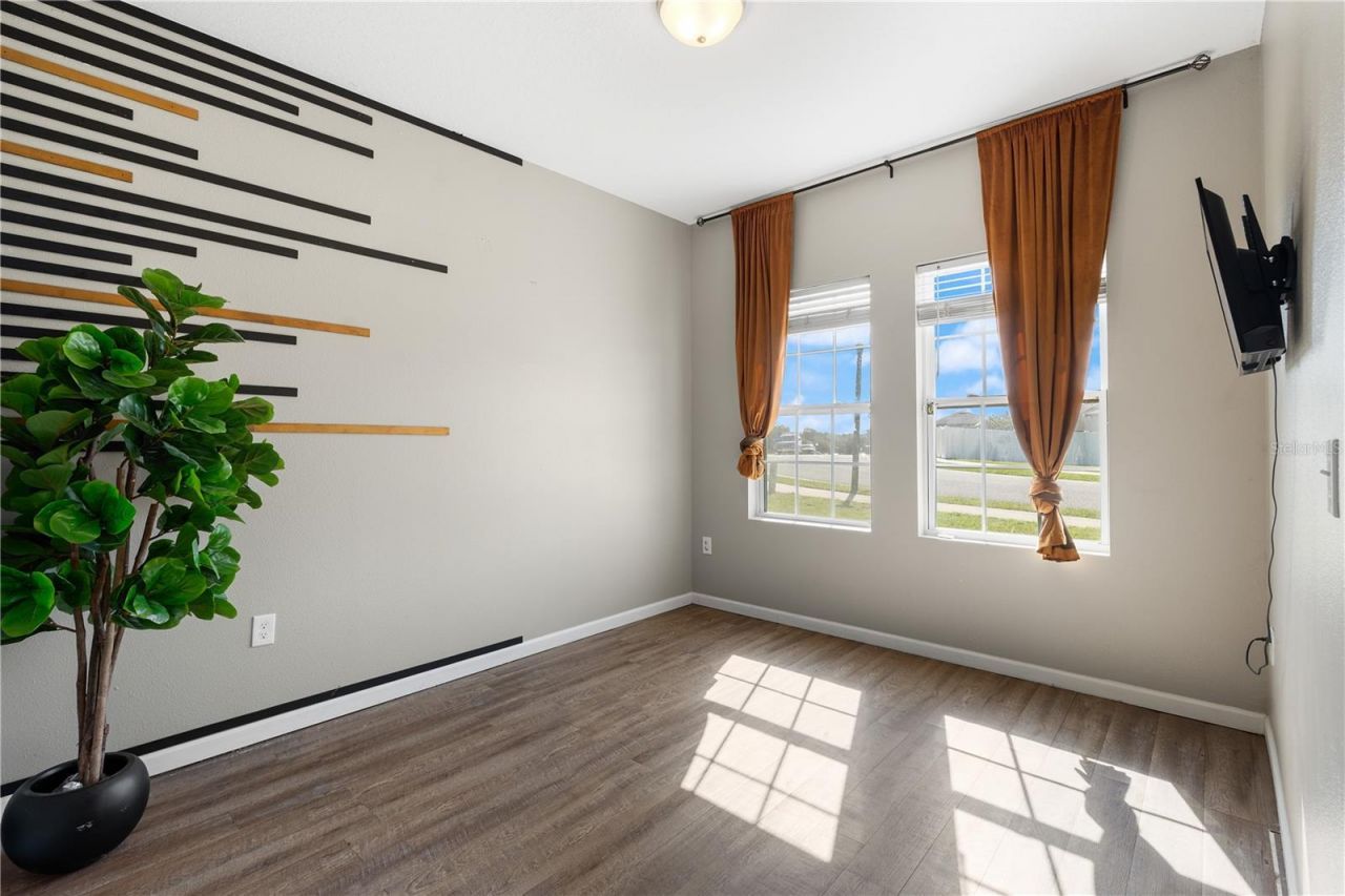 15623 Merlin Avenue , Mascotte, FL 34753 Photo