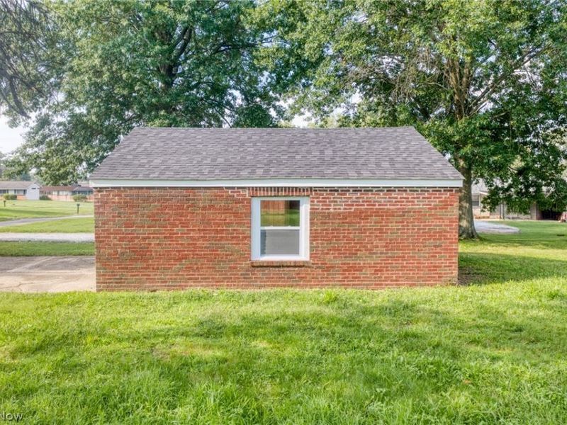 539 Figueroa Place SE, Canton, OH 44707 Photo 32