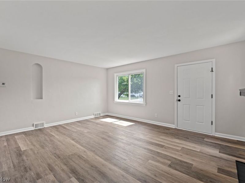 539 Figueroa Place SE, Canton, OH 44707 Photo 5