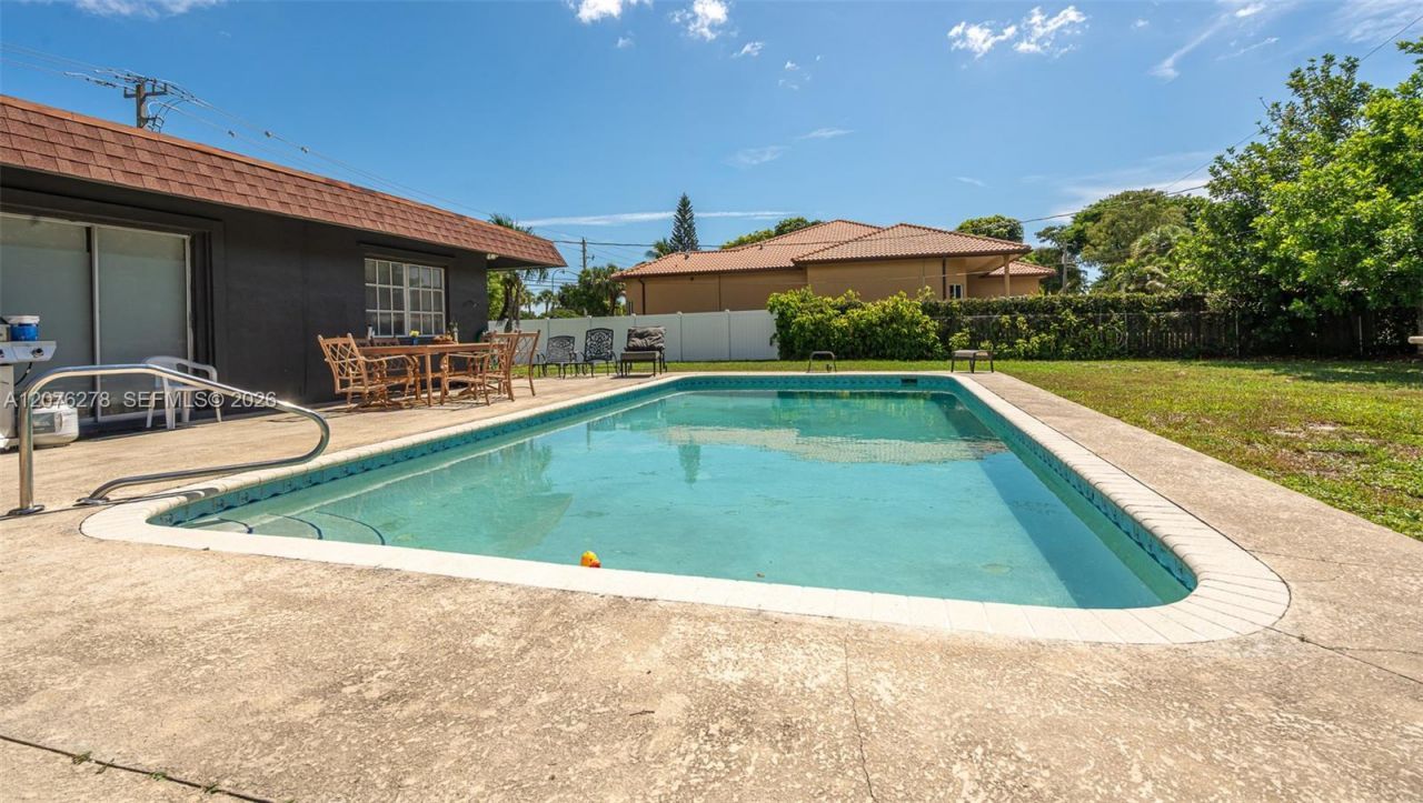 10 SW 46th Ave, Plantation, FL 33317 Photo