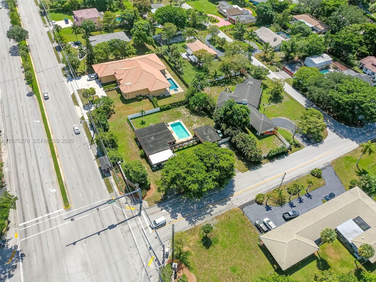 10 SW 46th Ave, Plantation, FL 33317 Photo