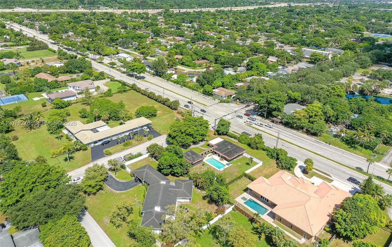10 SW 46th Ave, Plantation, FL 33317 Photo