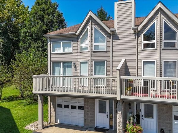 621 Virginia Street , Unit 11, Marietta, OH 45750