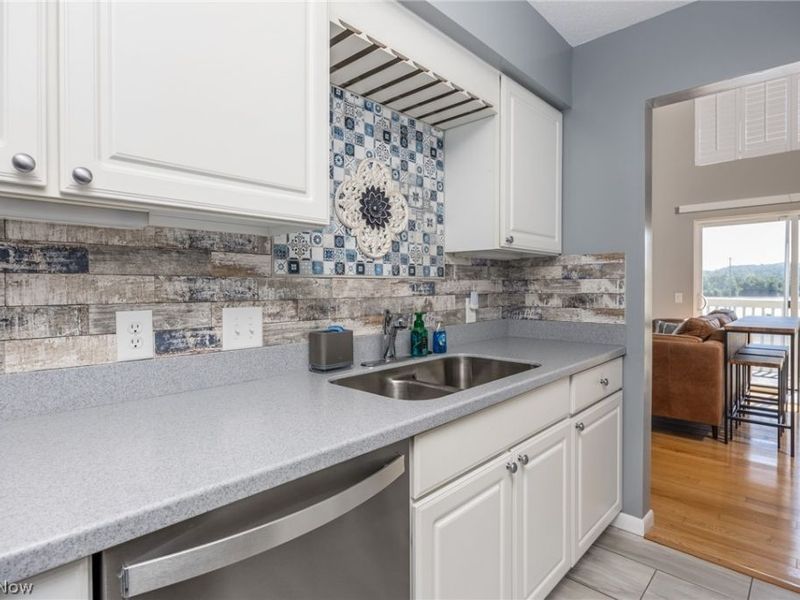 621 Virginia Street, Unit 11, Marietta, OH 45750 Photo 10