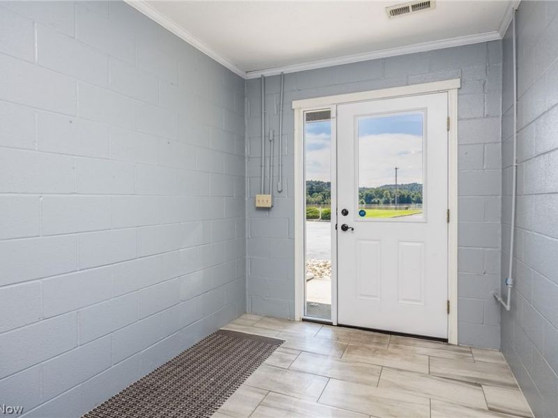 621 Virginia Street, Unit 11, Marietta, OH 45750 Photo 4