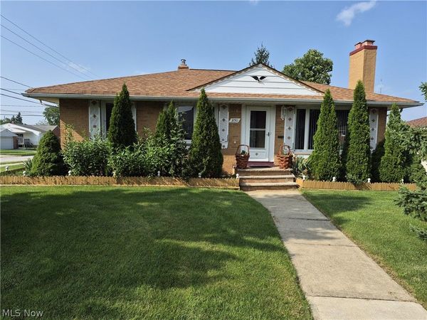 3150 Jeanne Drive , Parma, OH 44134