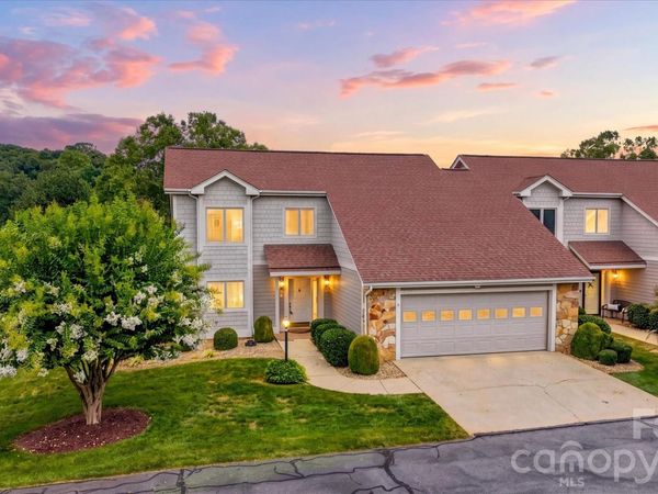 3823 ROCK BRIDGE Drive NE, Conover, NC 28613