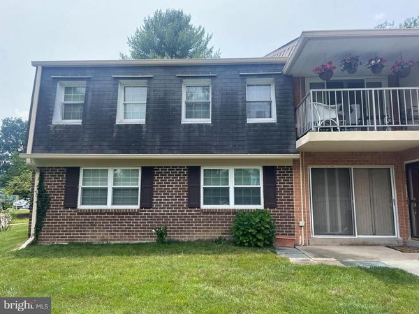 208 OLD FORGE CROSSING, Unit 208, DEVON, PA 19333