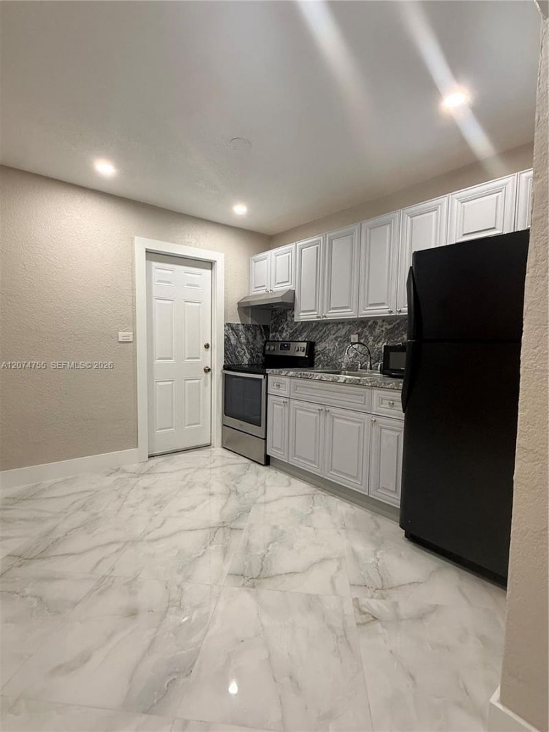 336 NW 53rd St, Unit 1, Miami, FL 33127 Photo