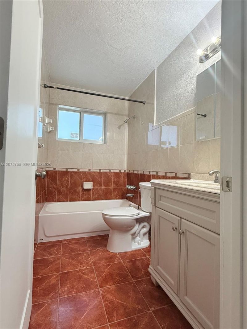 336 NW 53rd St, Unit 1, Miami, FL 33127 Photo