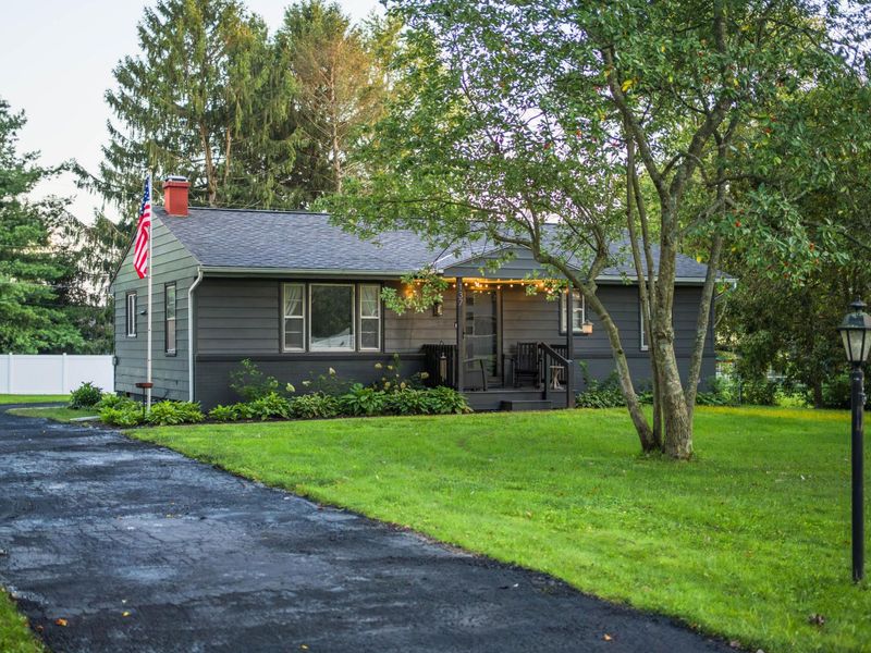 137 International Drive , Pataskala, OH 43062 Photo 2