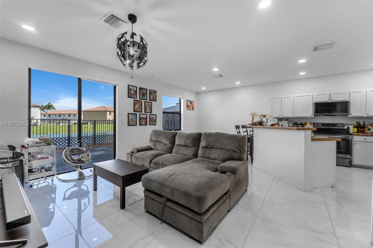 23667 SW 118th Ave , Homestead, FL 33032 Photo