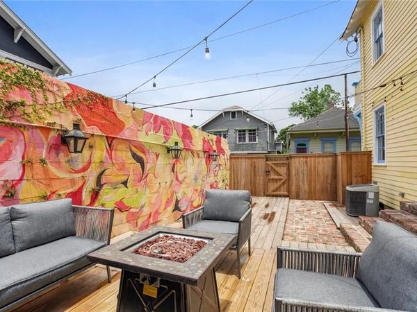 3118 BURGUNDY Street, New Orleans, LA 70117
