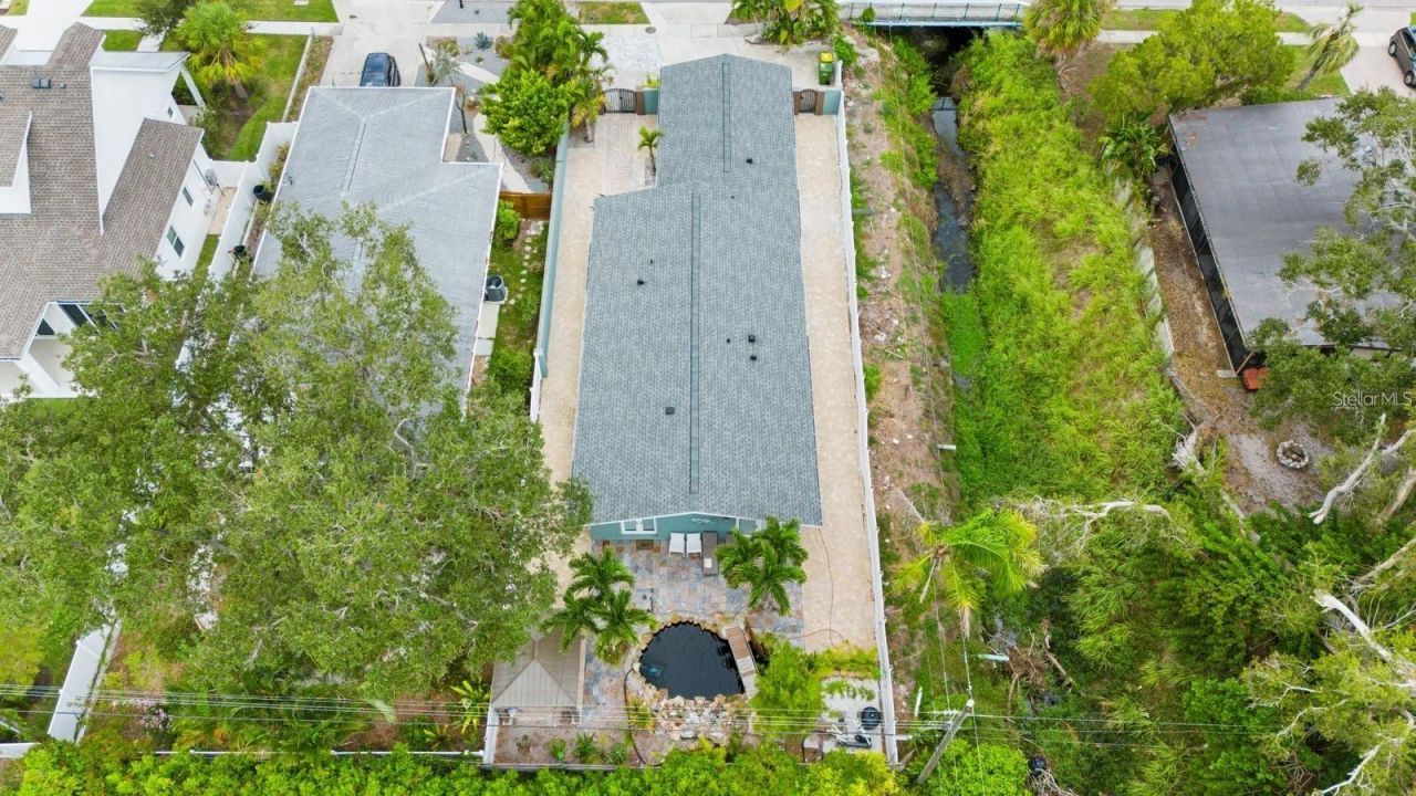 2598 Wood Street, Sarasota, FL 34237 Photo