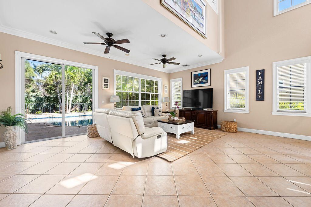 1044 Vintner Boulevard, Palm Beach Gardens, FL 33410 Photo