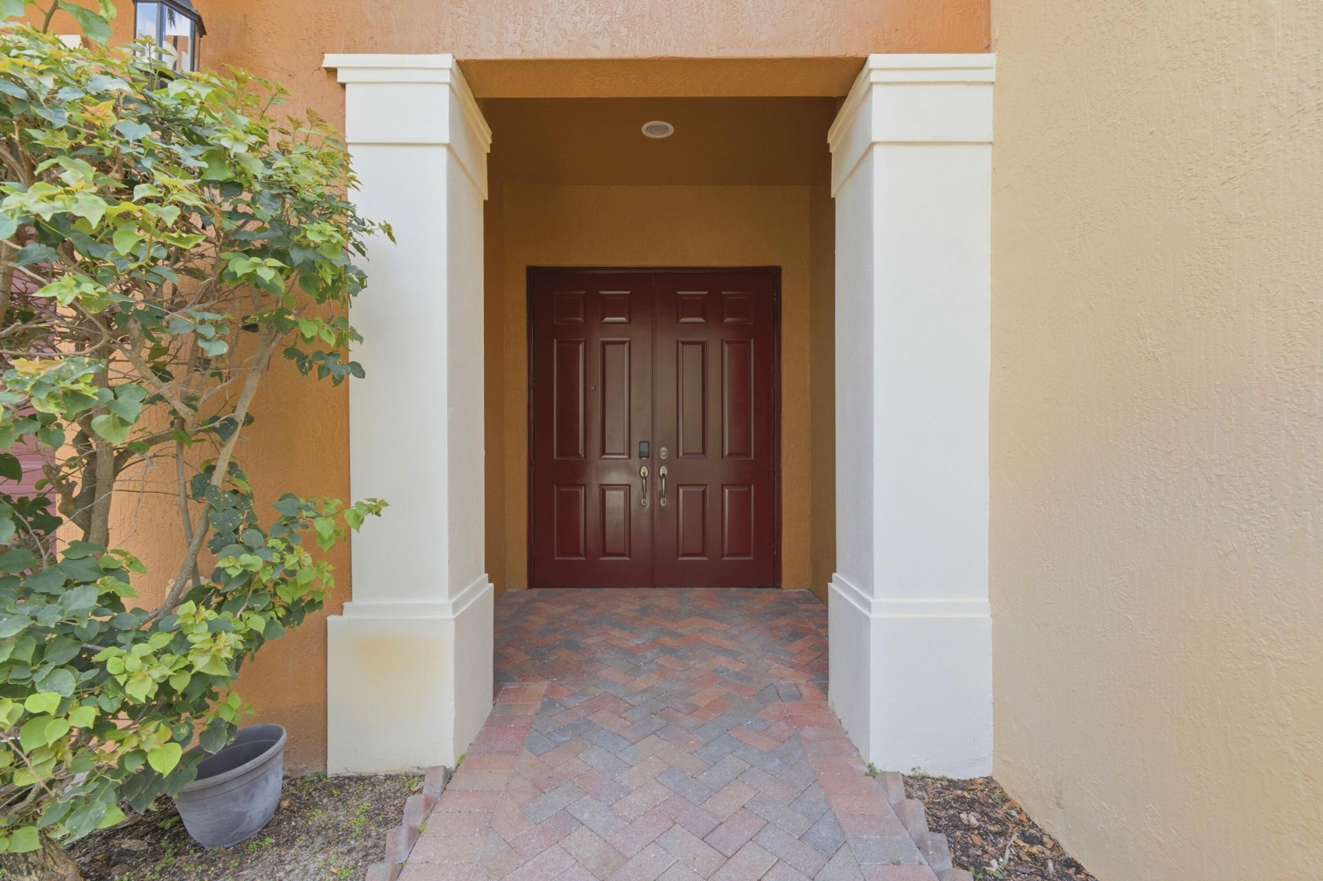 9190 Nugent Trail, West Palm Beach, FL 33411 Photo