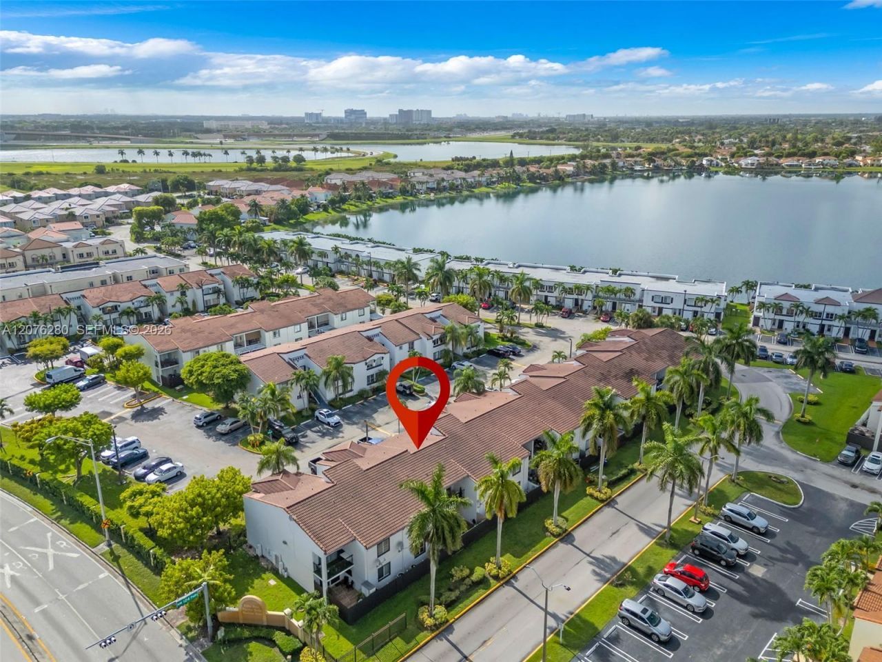 1180 NW 124th Pl, Unit 208, Miami, FL 33182 Photo