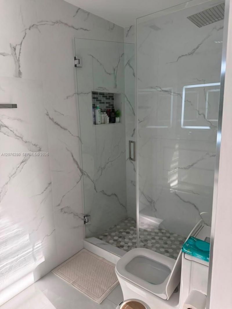1180 NW 124th Pl, Unit 208, Miami, FL 33182 Photo