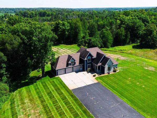 38798 County Road 2 , Saint Joseph, MN 56374