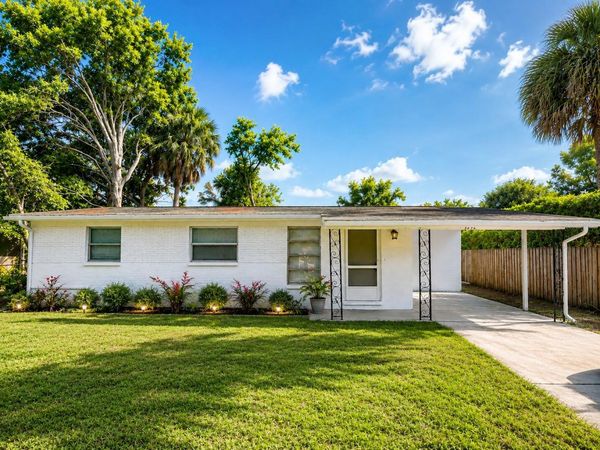 2318 E 111TH AVE , TAMPA, FL 33612