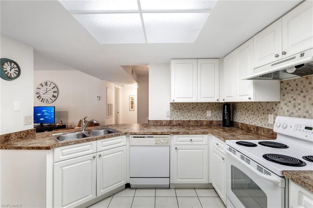 3140 Seasons Way , Unit 507, Estero, FL 33928 Photo