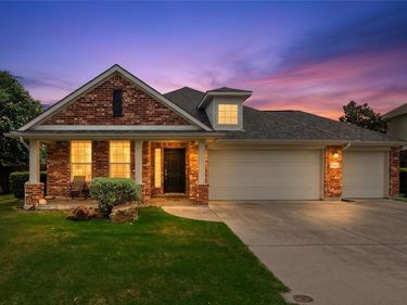 11324 Kenny Drive, Fort Worth, TX 76244