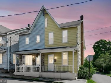 236 N PINE STREET, TREMONT, PA 17981