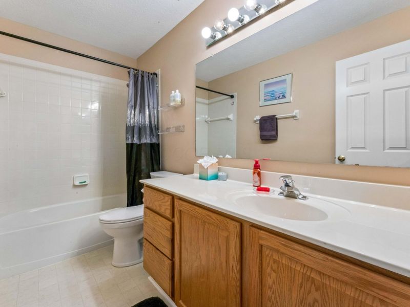5235 Thornwood Drive, Westerville, OH 43082 Photo 13