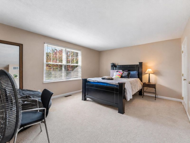 5235 Thornwood Drive, Westerville, OH 43082 Photo 18
