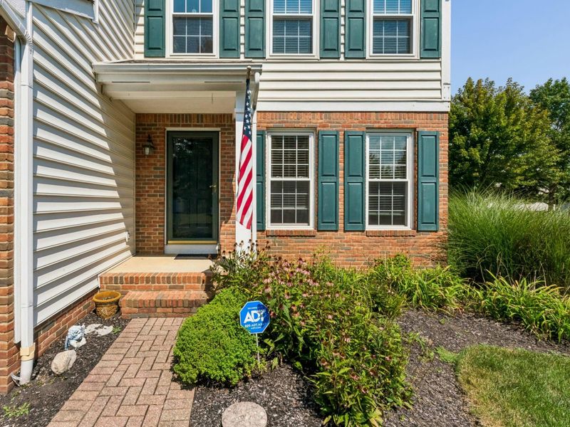 5235 Thornwood Drive, Westerville, OH 43082 Photo 4