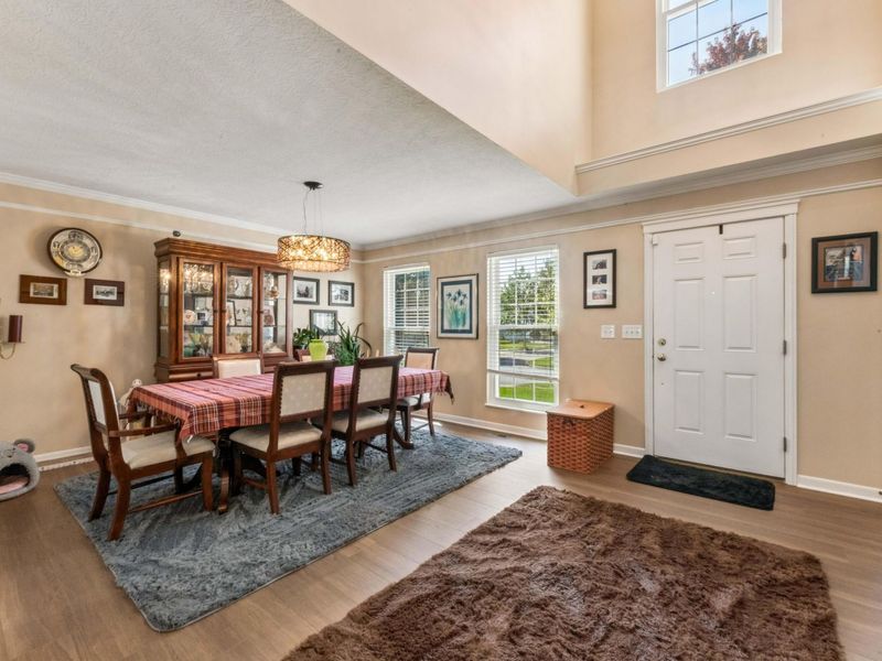 5235 Thornwood Drive, Westerville, OH 43082 Photo 6