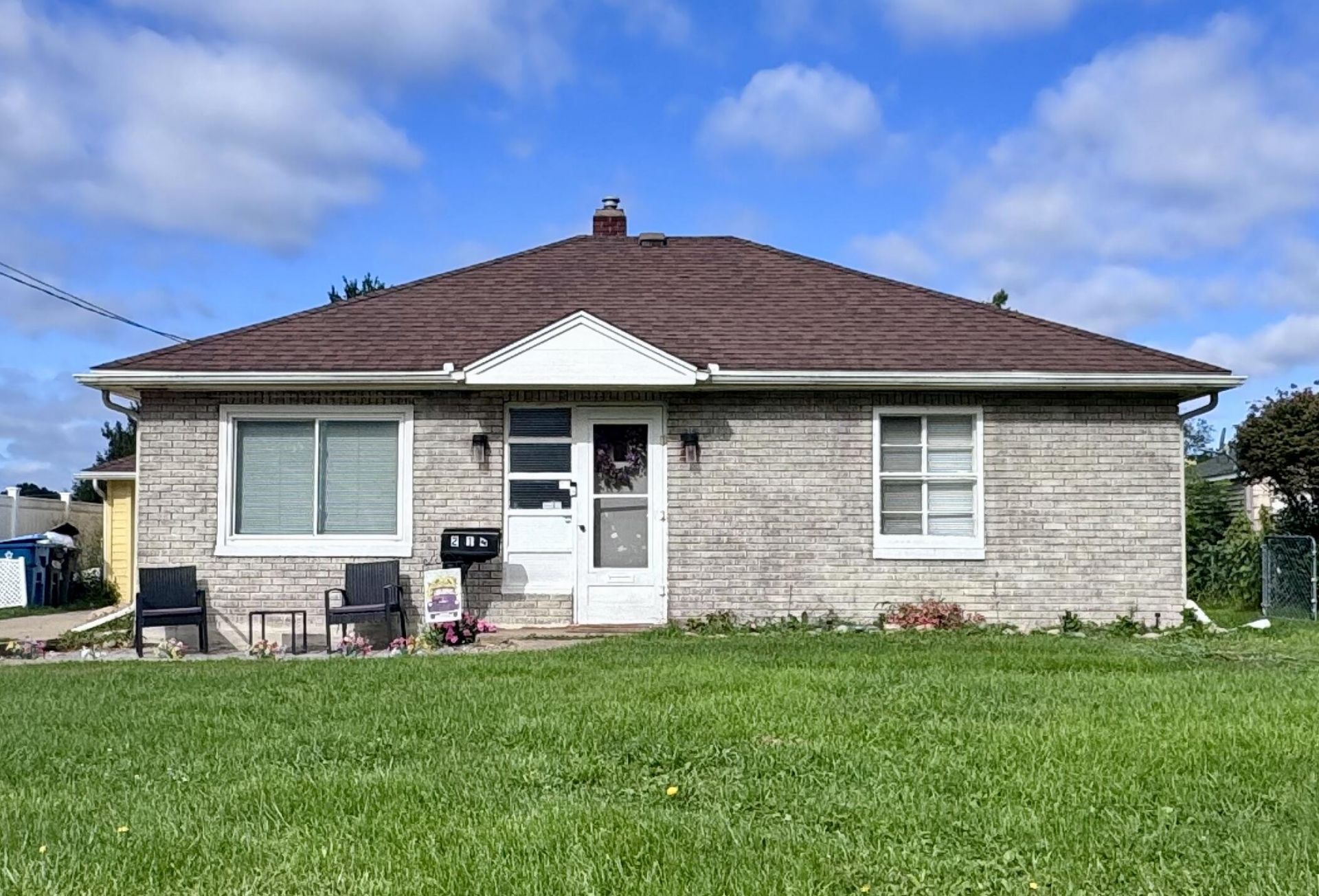 214 S 22nd Street S, Battle Creek, MI 49015 Main Photo