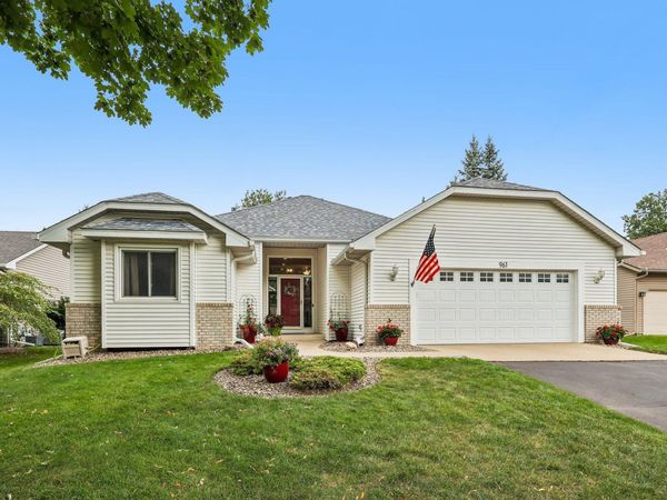 961 Coneflower Court, Eagan, MN 55123