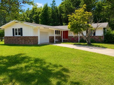 146 Venning Street, Saint Stephen, SC 29479