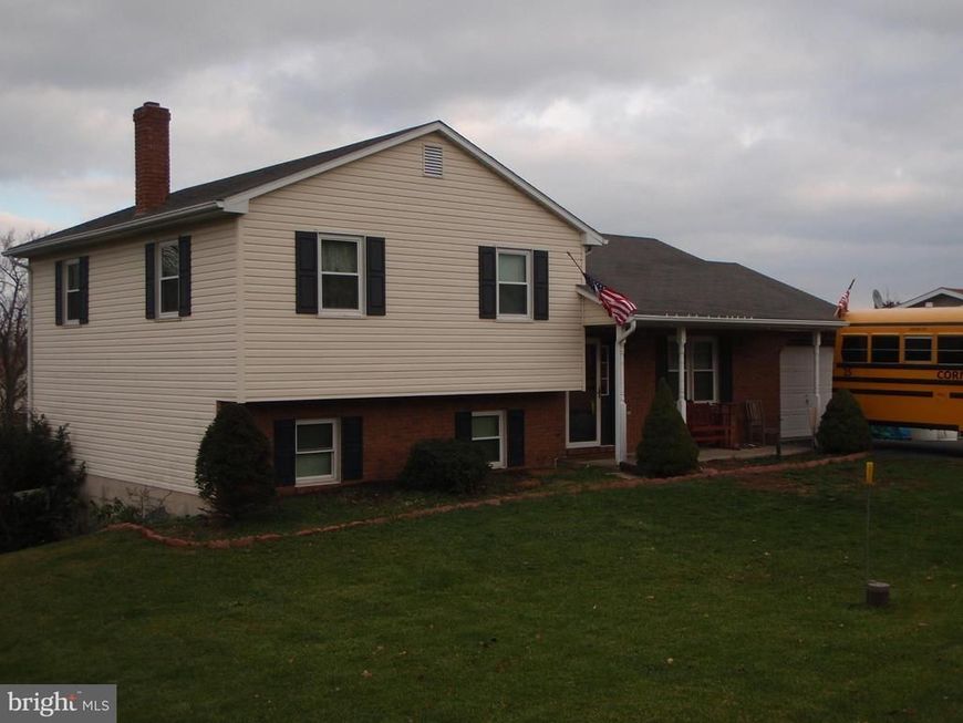 1644 N 8th Avenue, Lebanon, PA 17046 Main Photo