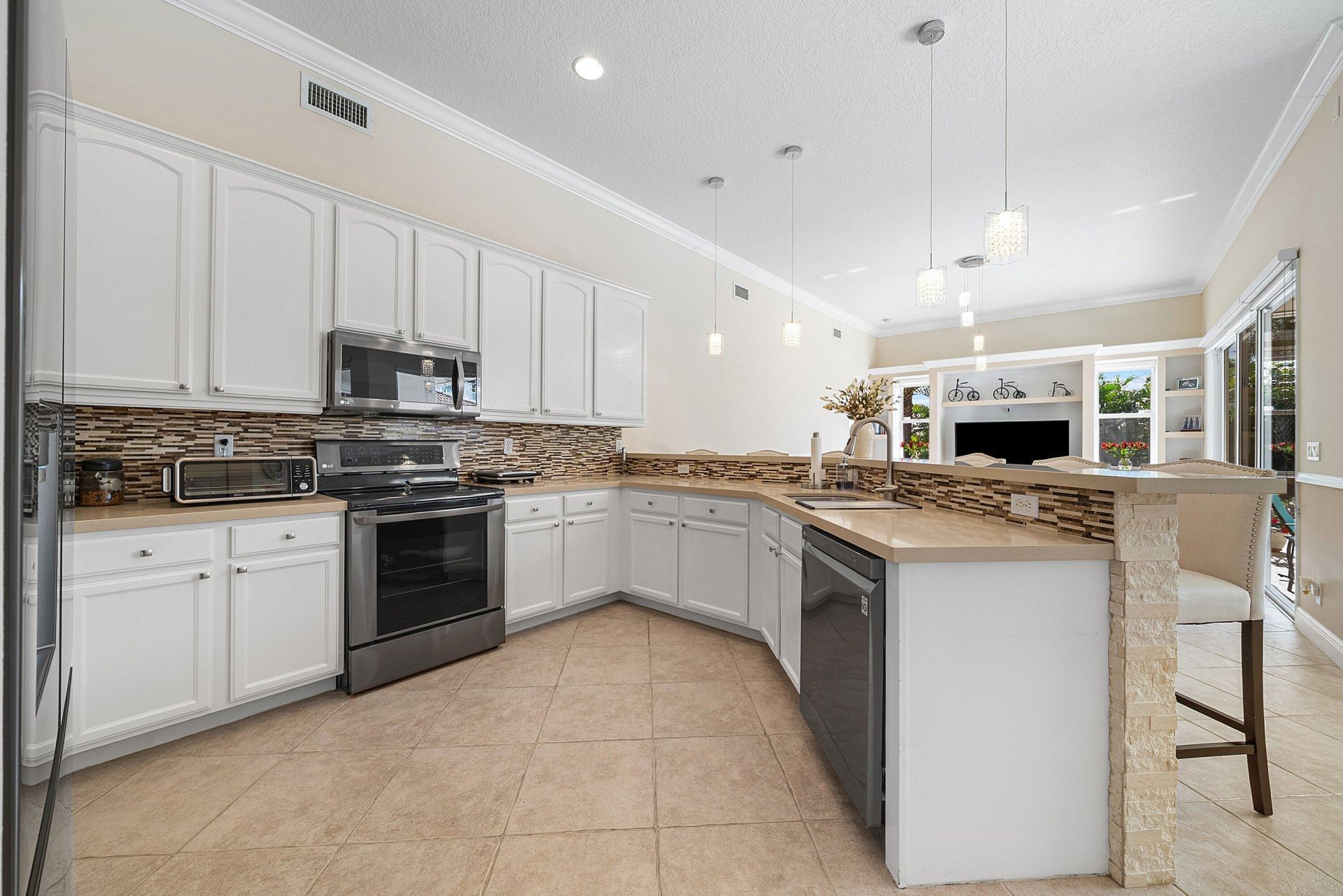 198 Cypress Trace, Royal Palm Beach, FL 33411 Photo